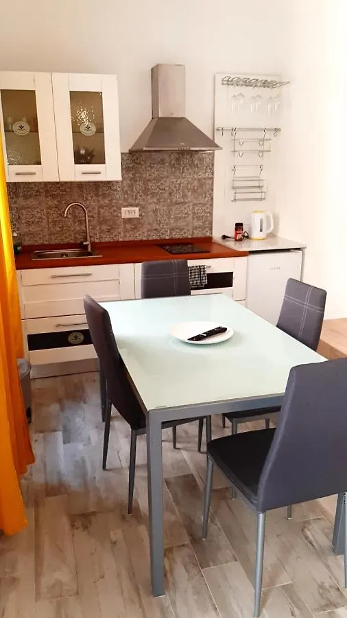 Appartement Domo In Terranoa, Old Town à Olbia 0*,  Italie